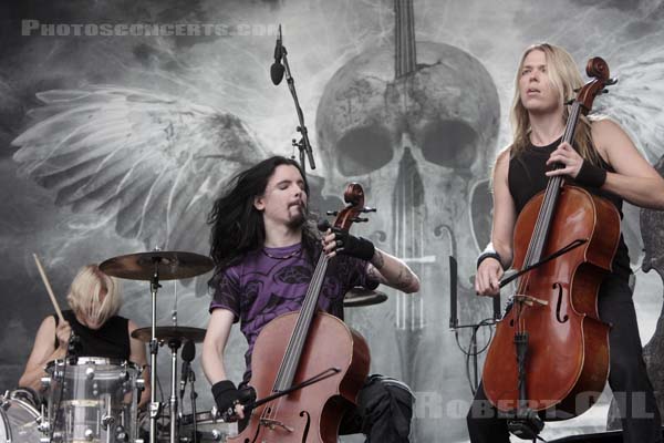 APOCALYPTICA - 2008-08-28 - SAINT CLOUD - Domaine National - Grande Scene - 